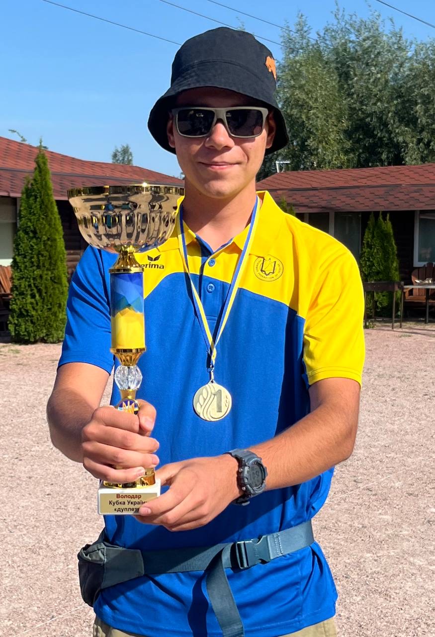 ПРАХНІЦЬКИЙ Всеволод