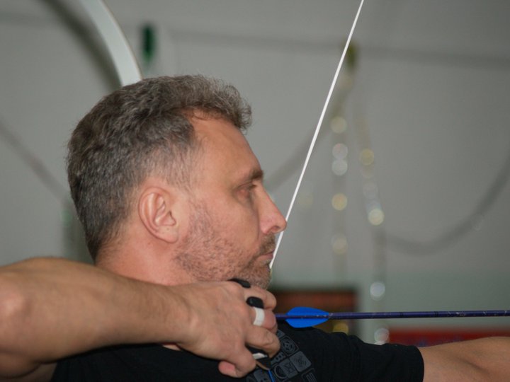 ПЄСКОВ Дмитро